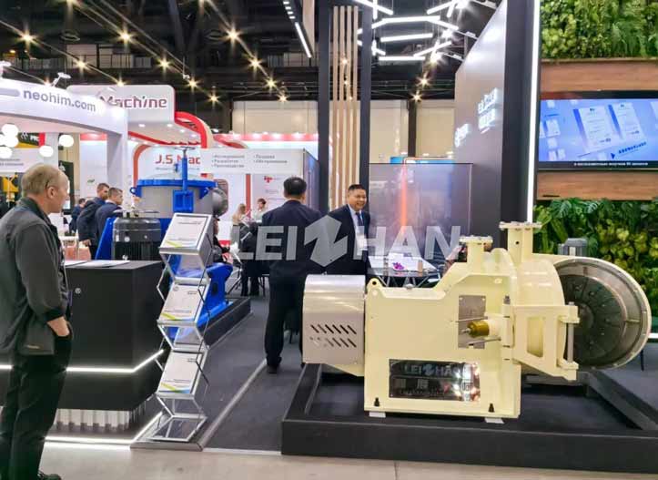 Leizhan Attend Russia Pulp For Expo